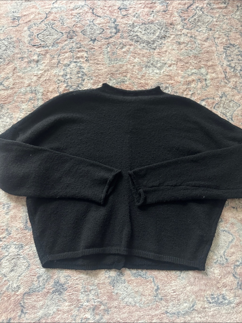 Things Between Cardigan - Picture 3 of 3